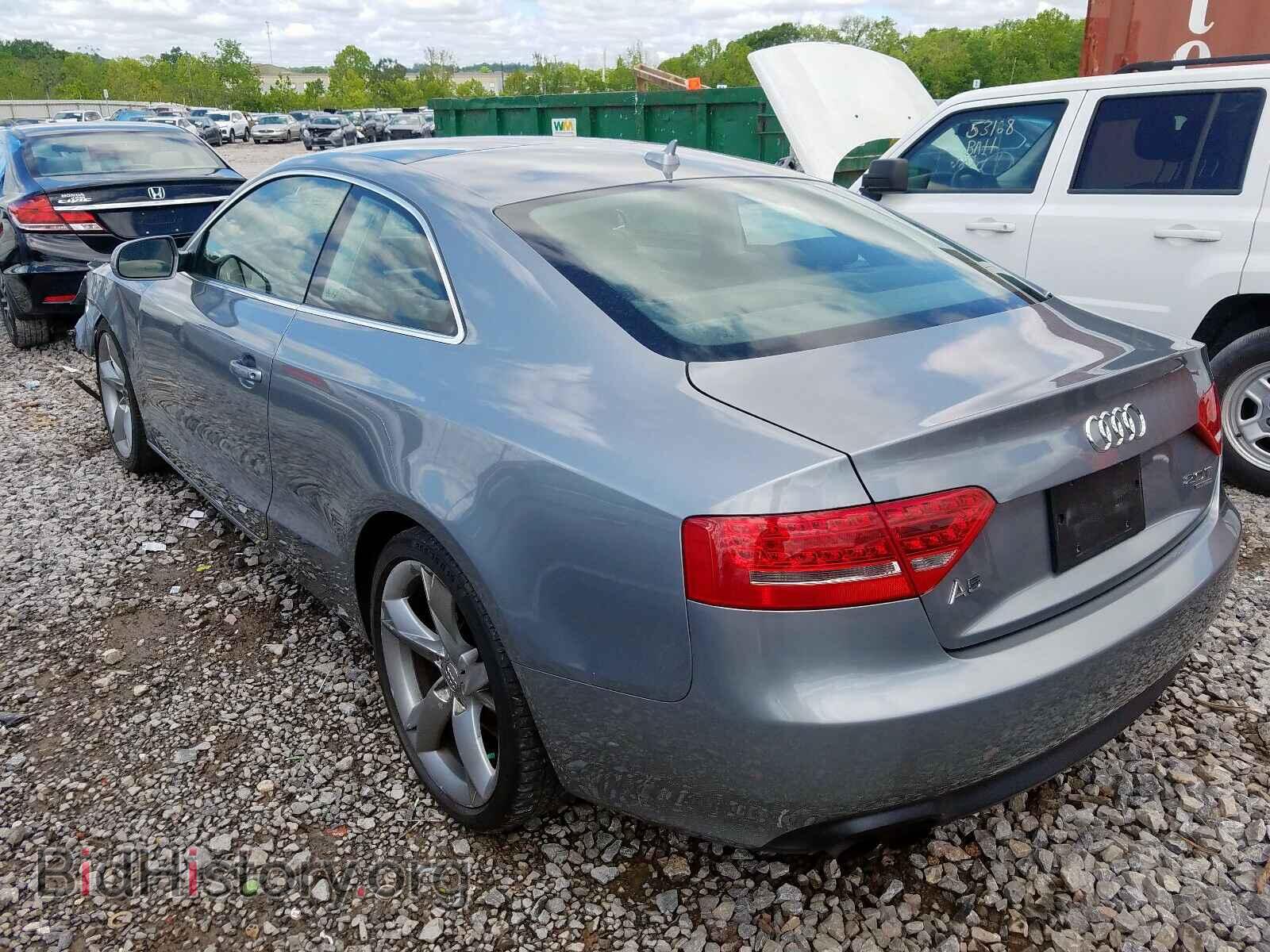 2010 AUDI A5 - VIN: WAULFAFR8AA044893 - Photo 3