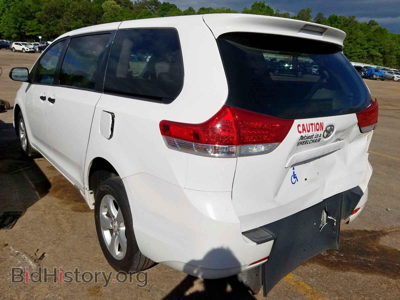 2012 TOYOTA SIENNA - VIN: 5TDKA3DC2CS014284 - Фото 3