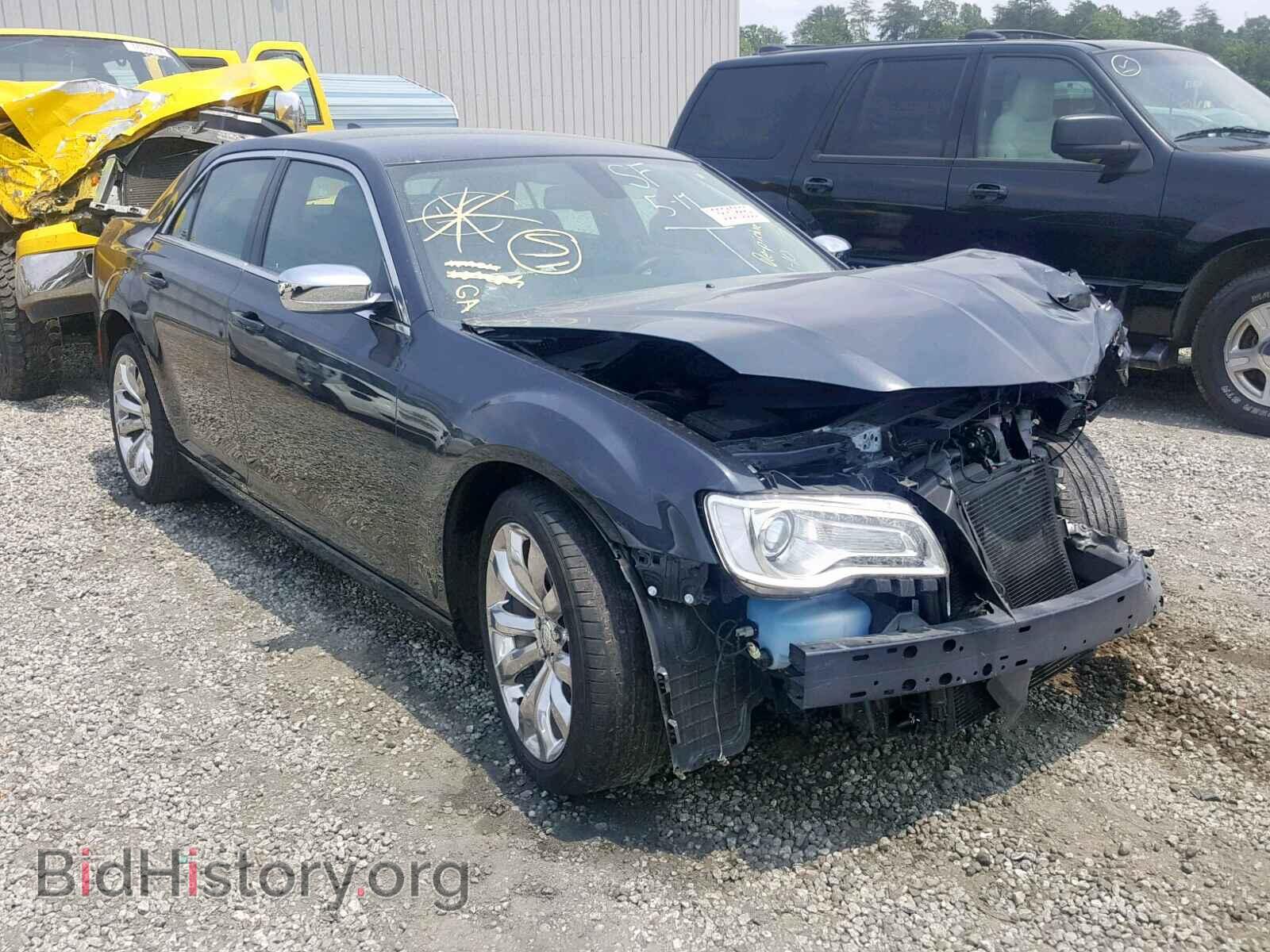 Фотография 2C3CCAAG6JH340647 - CHRYSLER 300 2018