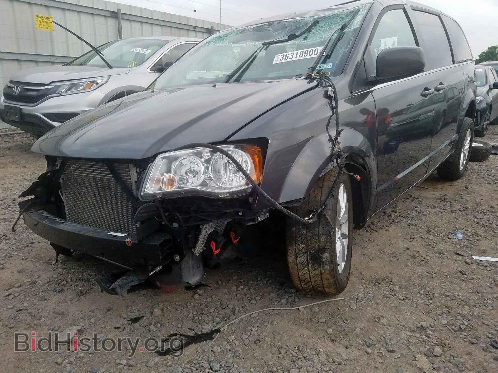 2018 DODGE CARAVAN - VIN: 2C4RDGCG8JR307033 - Фото 2