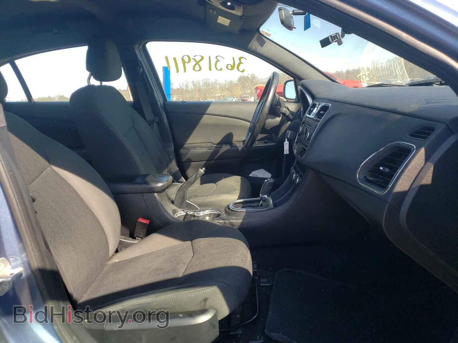 2011 CHRYSLER 200 - VIN: 1C3BC1FB4BN581348 - Фото 5