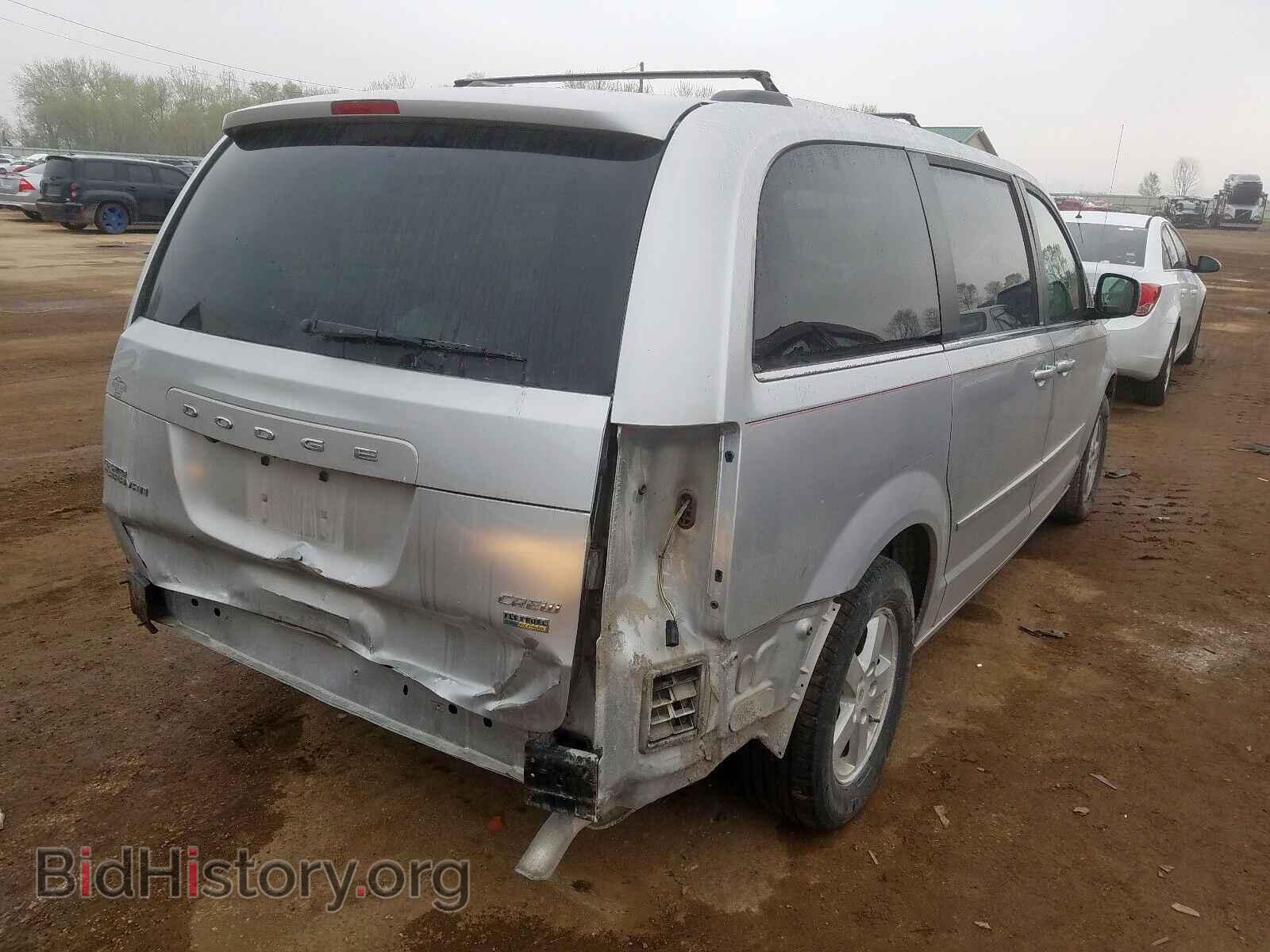 2011 DODGE CARAVAN - VIN: 2D4RN5DG3BR741428 - Фото 4