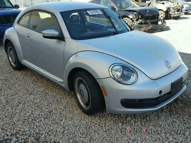 Photo 3VWJP7AT7DM644676 - VOLKSWAGEN BEETLE 2013