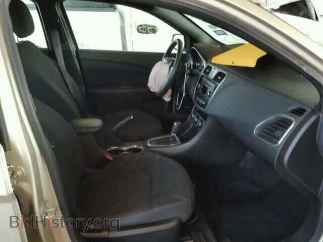 2013 CHRYSLER 200 - VIN: 1C3CCBBB9DN693890 - Фото 5