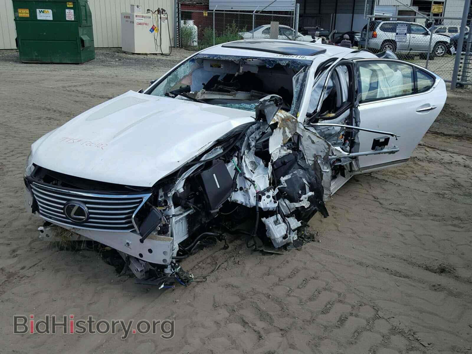 2016 LEXUS LS460 - VIN: JTHCL5EF4G5026692 - Фото 2