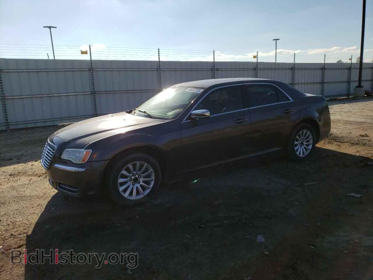 Фотография 2C3CCAAG7DH561310 - CHRYSLER 300 2013