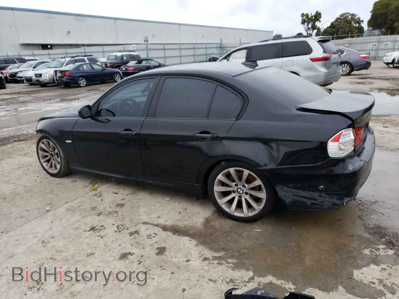 2011 BMW 3 SERIES - VIN: WBAPH5C54BA444276 - Фото 2