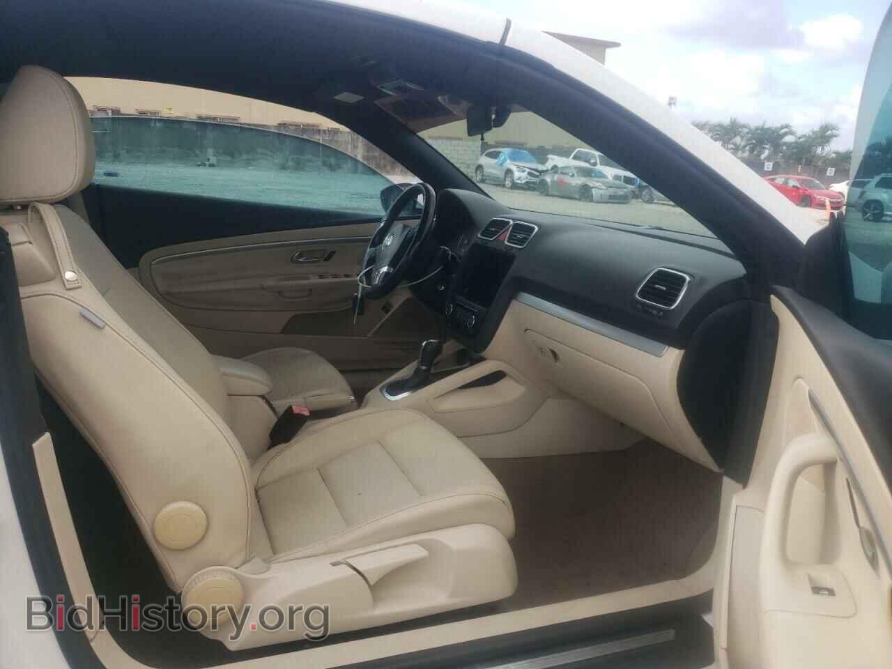 2012 VOLKSWAGEN EOS - VIN: WVWBW7AH2CV020519 - Фото 5