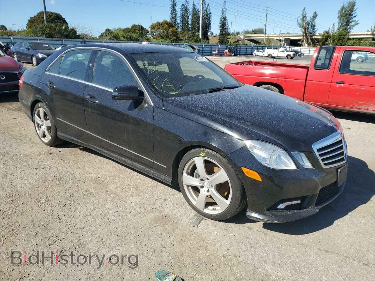 2011 MERCEDES-BENZ E-CLASS - VIN: WDDHF8HB7BA468204 - Фото 4