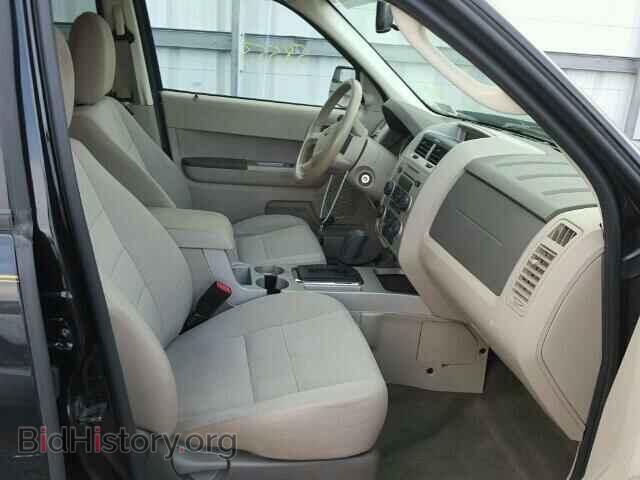2011 FORD ESCAPE - VIN: 1FMCU0D70BKC19228 - Фото 5