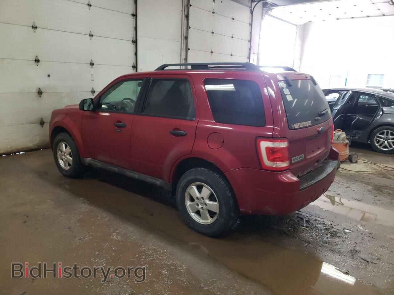 2011 FORD ESCAPE - VIN: 1FMCU0DG7BKB80041 - Фото 2