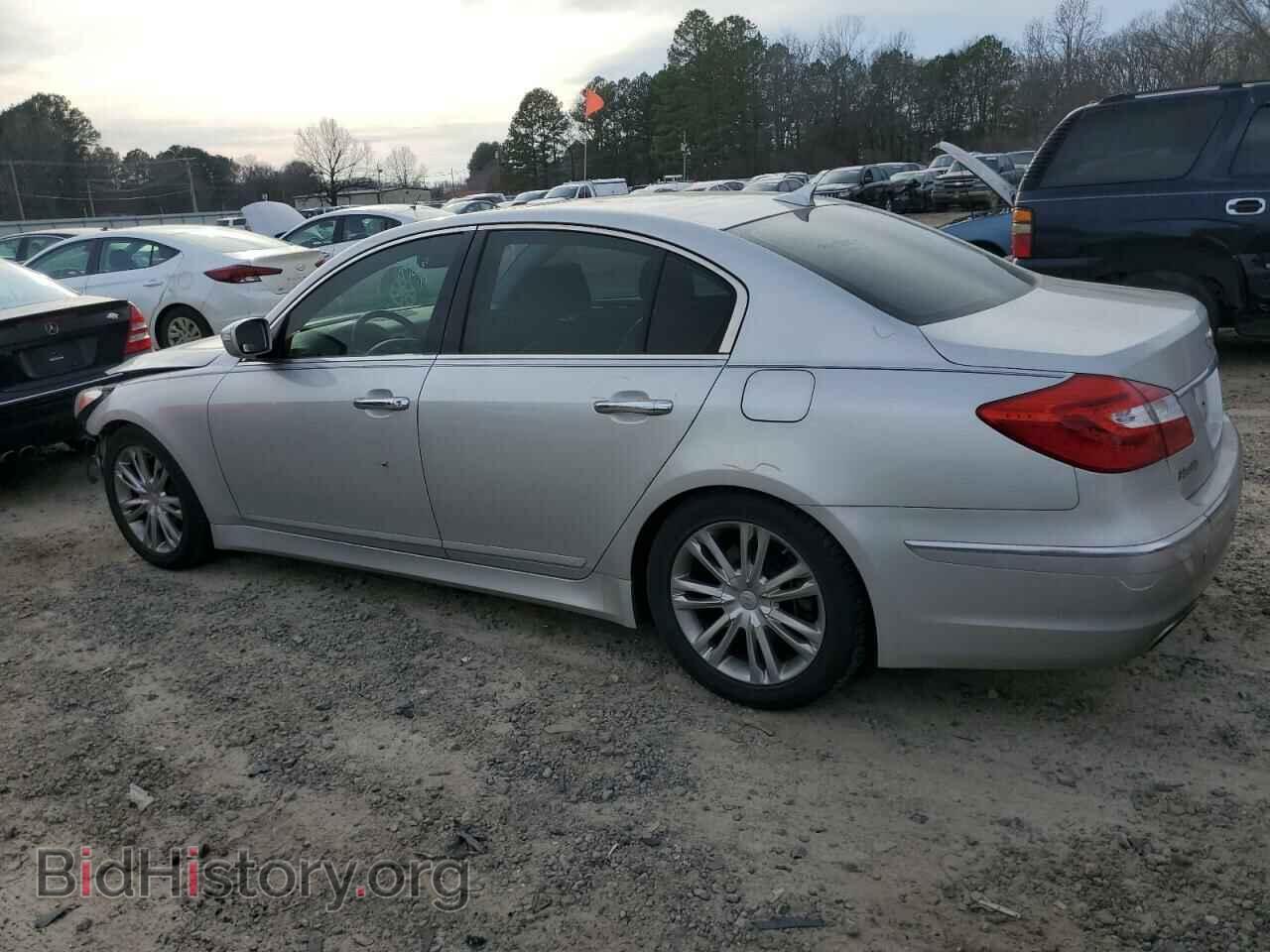 2012 HYUNDAI GENESIS - VIN: KMHGC4DD7CU181889 - Фото 2