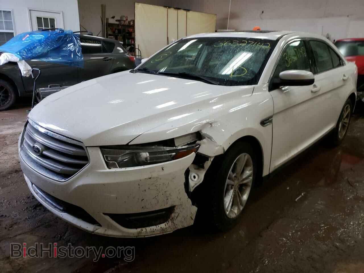 2016 FORD TAURUS - VIN: 1FAHP2E82GG124402 - Фото 2