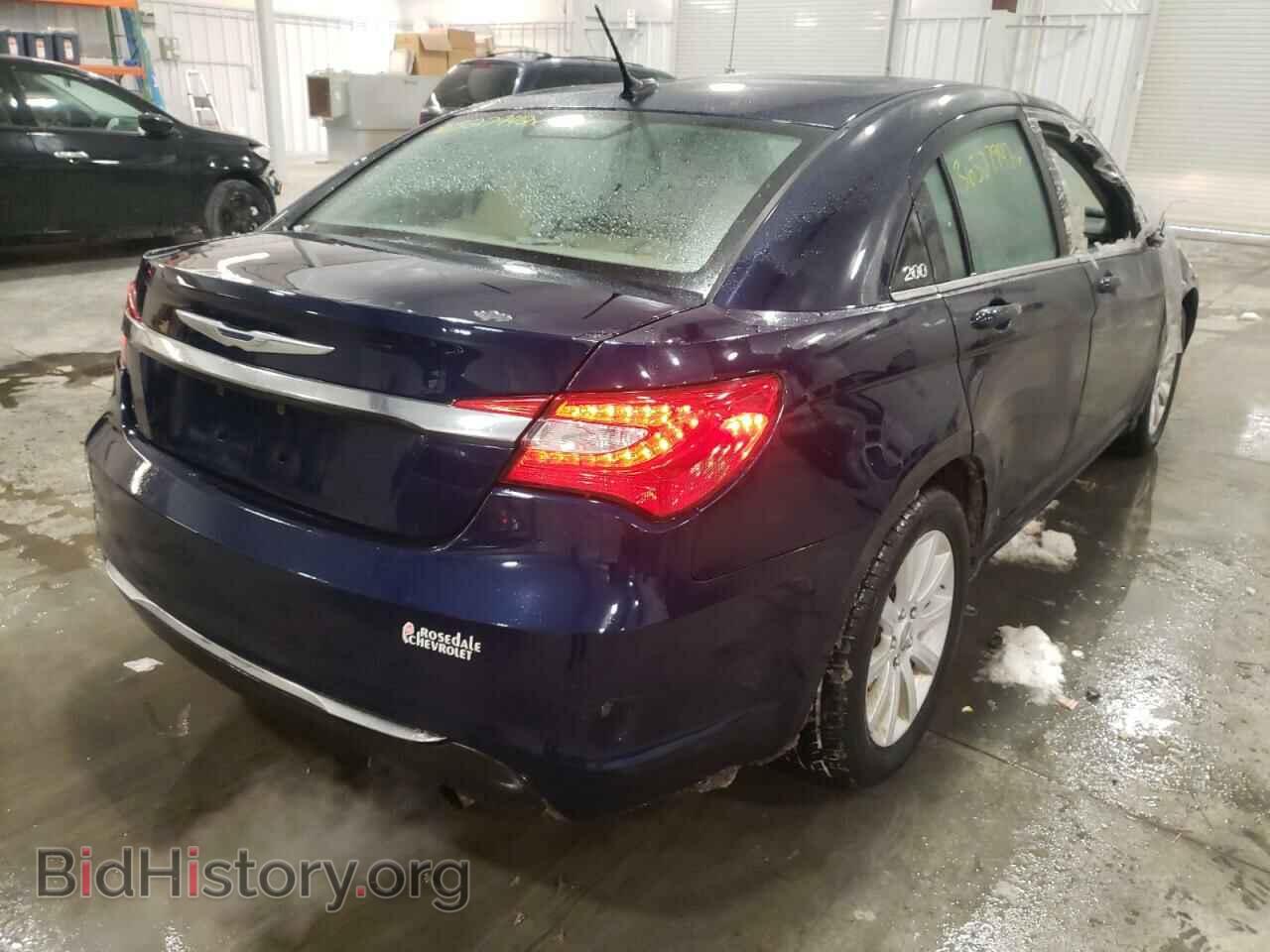 2013 CHRYSLER 200 - VIN: 1C3CCBBB7DN646504 - Фото 4