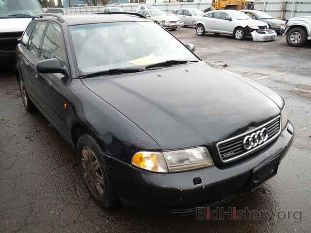 Photo WAUGB28D7XA063853 - AUDI A4 1999