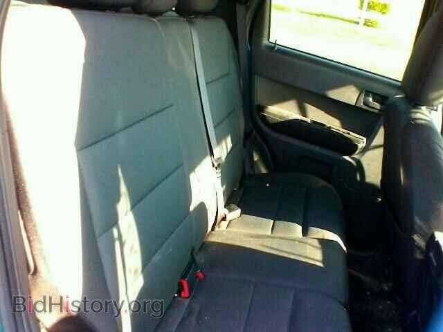 2011 FORD ESCAPE - VIN: 1FMCU9D72BKA77811 - Фото 6