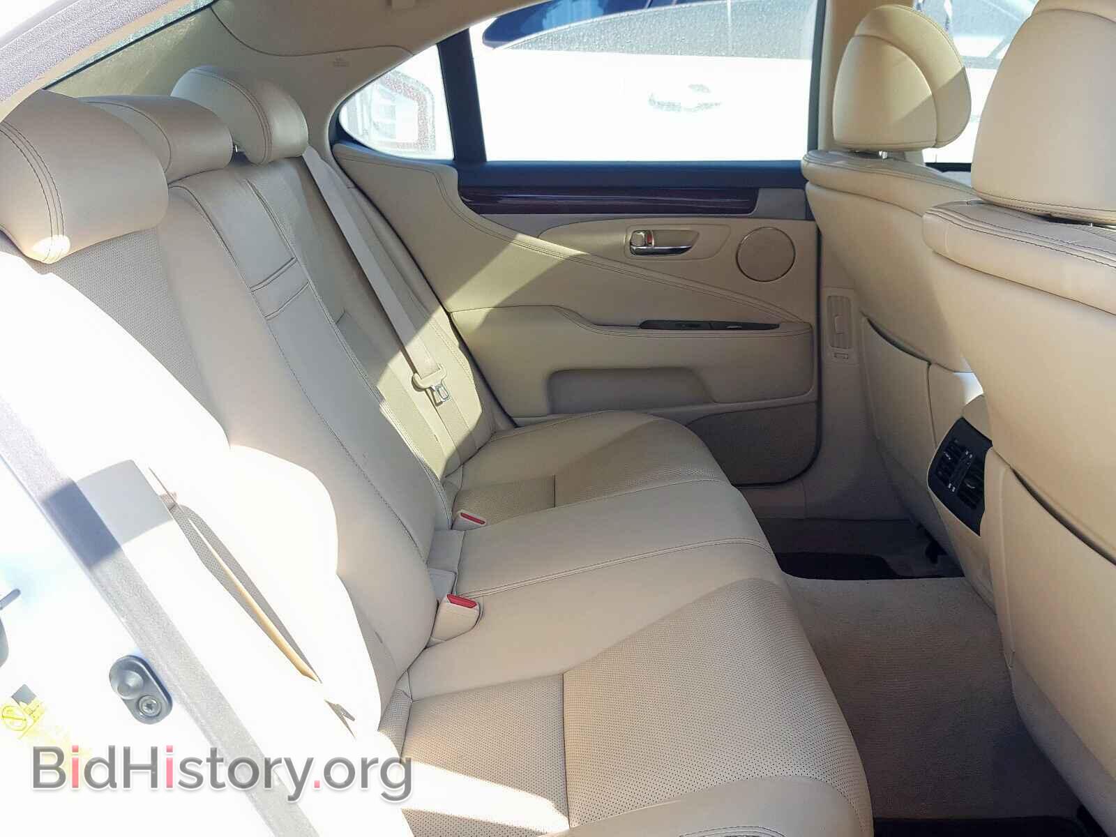 2014 LEXUS LS460 - VIN: JTHBL5EF4E5127840 - Photo 6
