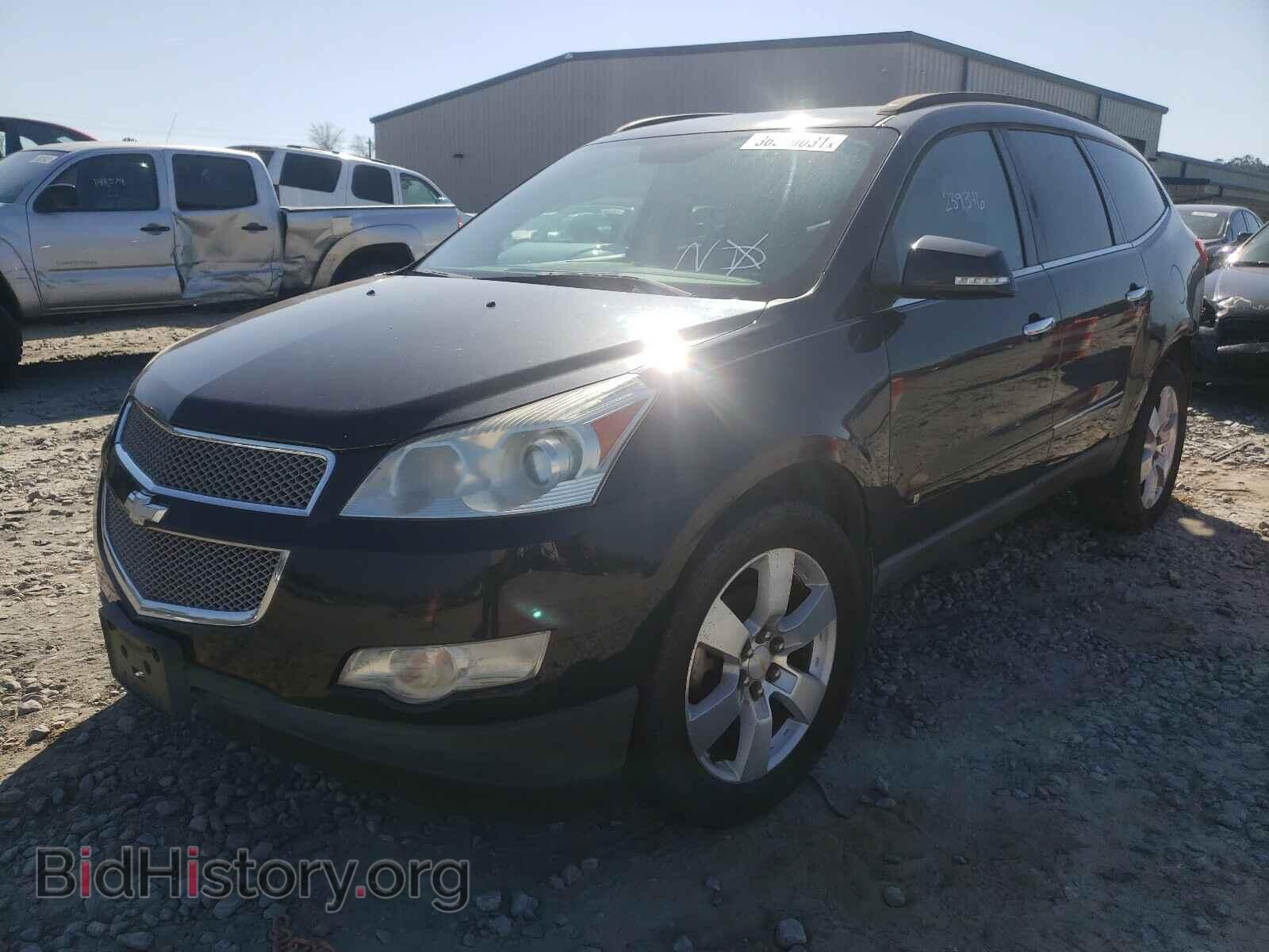 2009 CHEVROLET TRAVERSE - VIN: 1GNER33D19S117381 - Фото 2