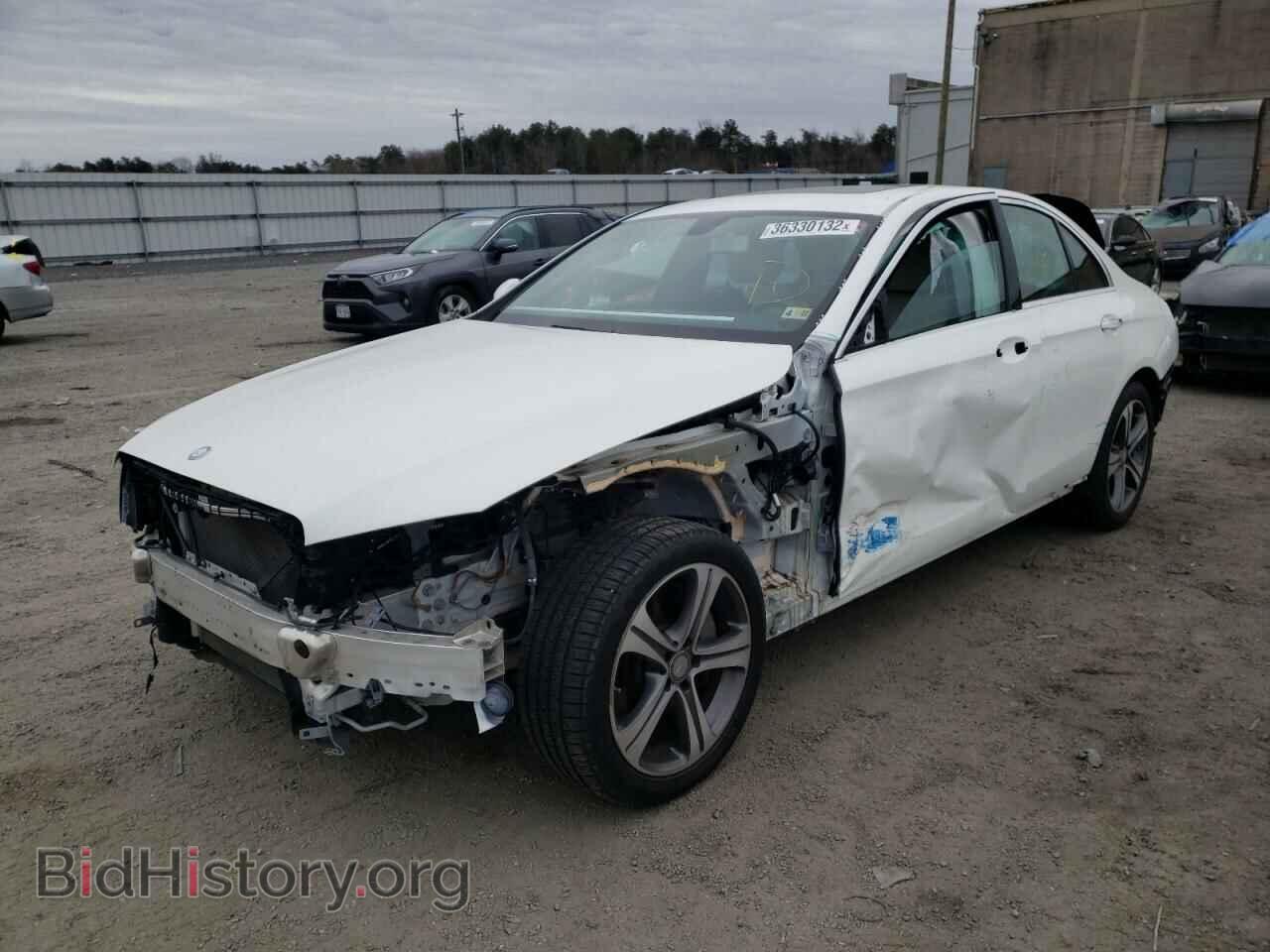 2017 MERCEDES-BENZ E-CLASS - VIN: WDDZF4KB4HA123792 - Photo 2