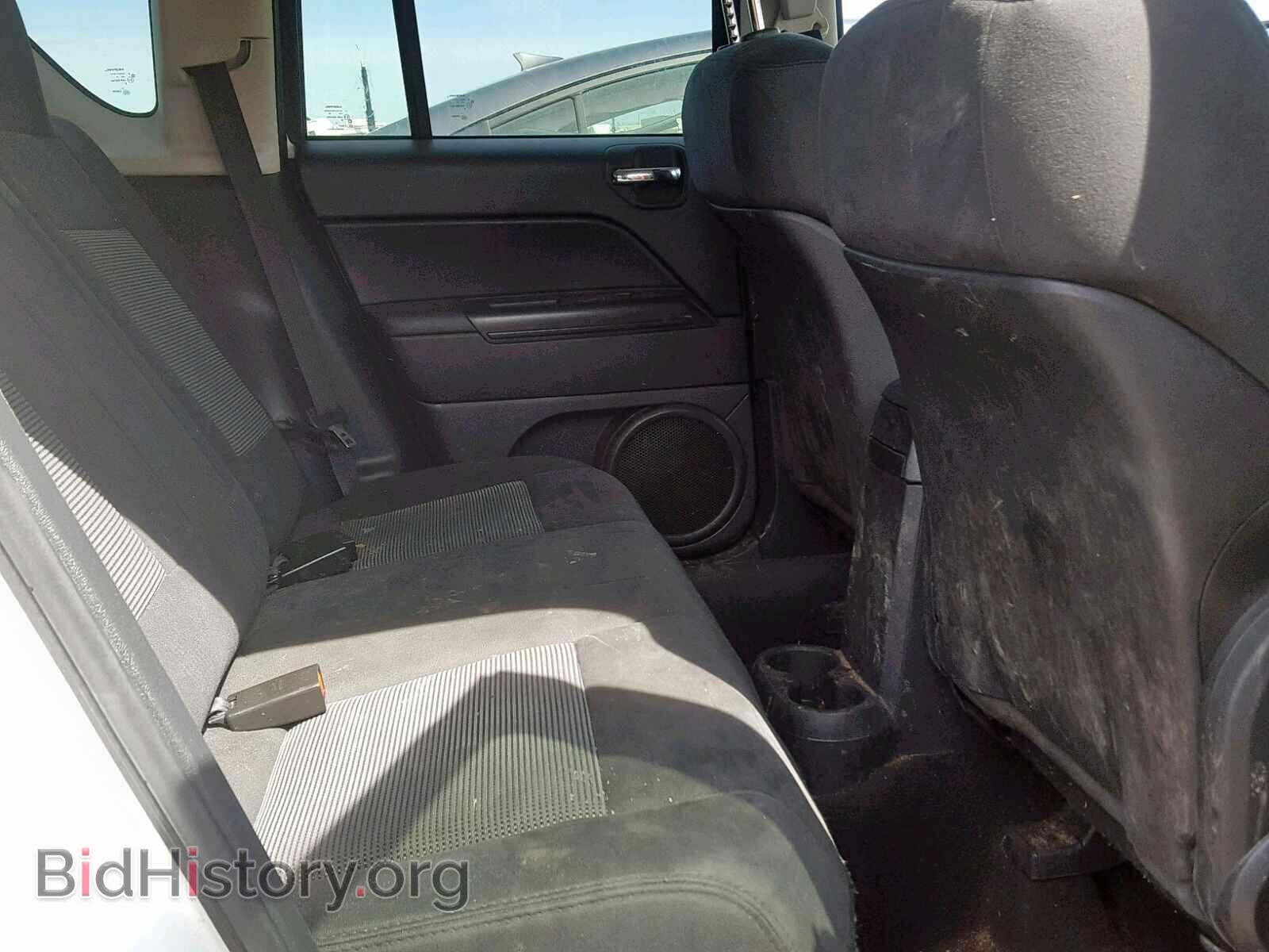 2011 JEEP COMPASS - VIN: 1J4NF4FB9BD134984 - Photo 6