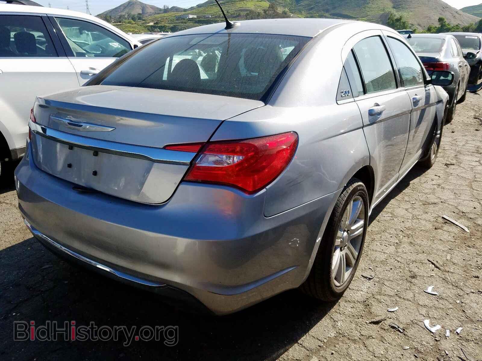 2013 CHRYSLER 200 - VIN: 1C3CCBAB5DN648012 - Photo 4