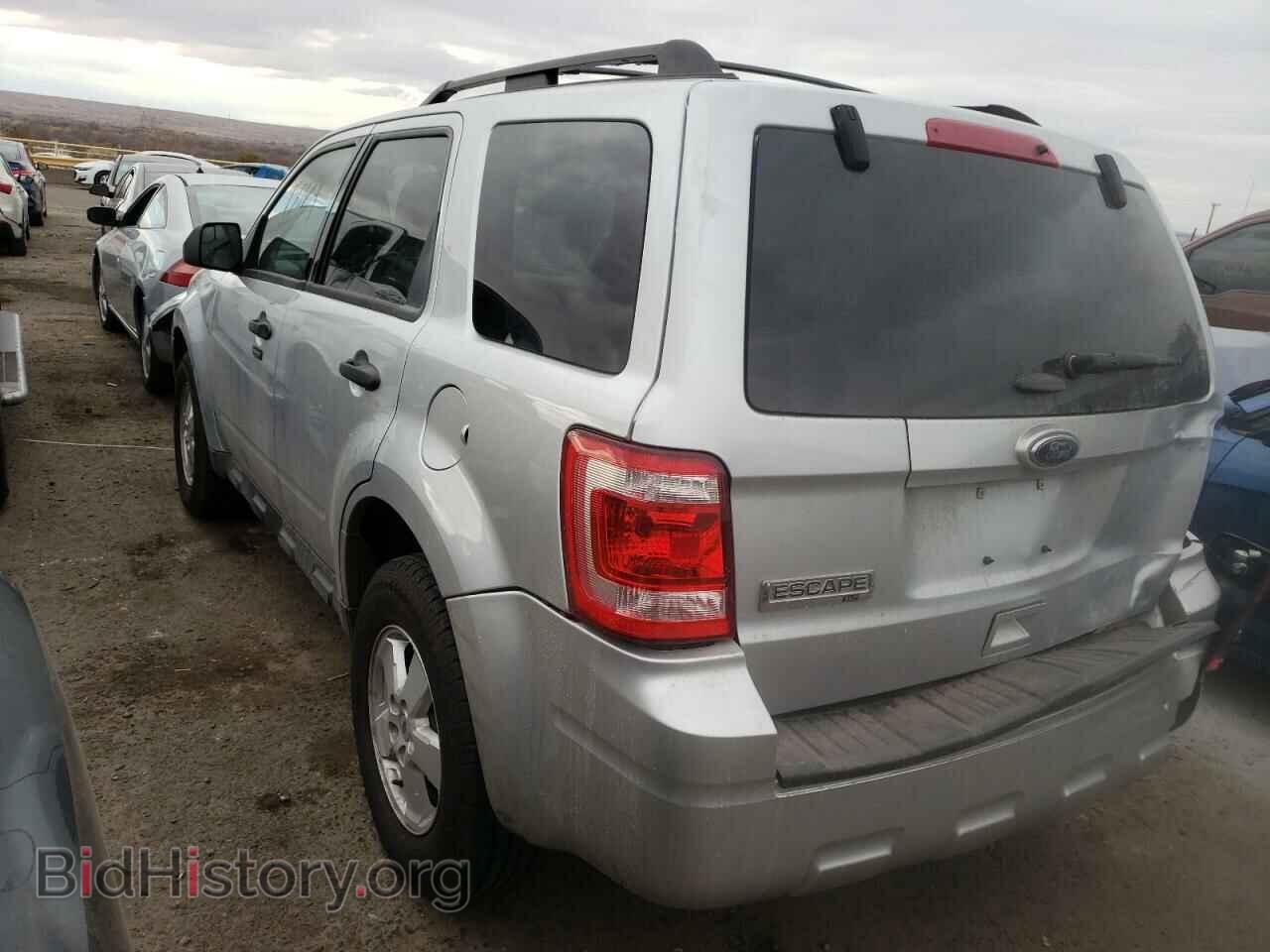 2011 FORD ESCAPE - VIN: 1FMCU0D72BKC04889 - Фото 3