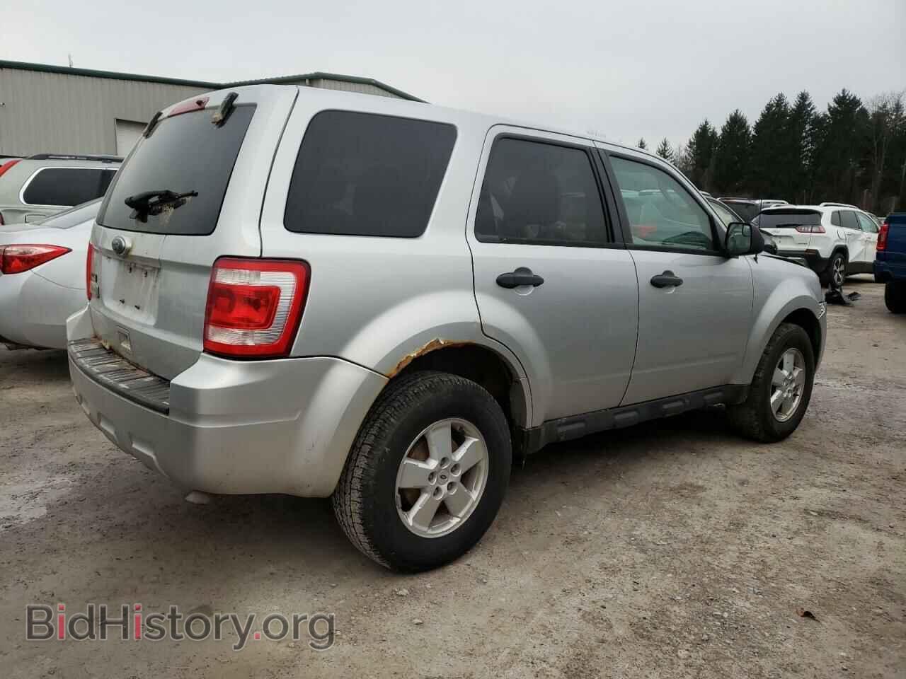 2010 FORD ESCAPE - VIN: 1FMCU0C7XAKB96525 - Фото 3
