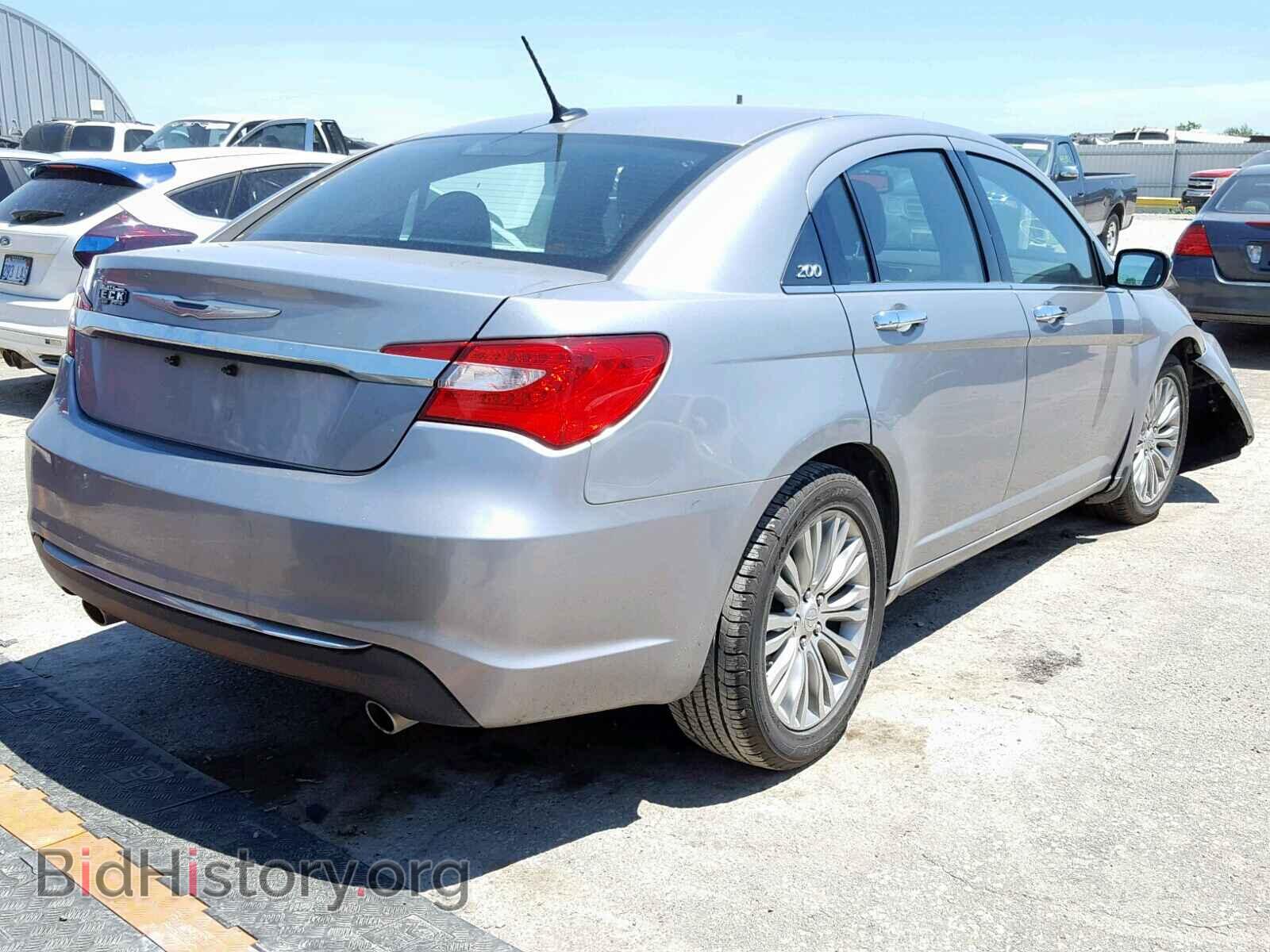 2013 CHRYSLER 200 - VIN: 1C3CCBCG5DN614984 - Photo 4