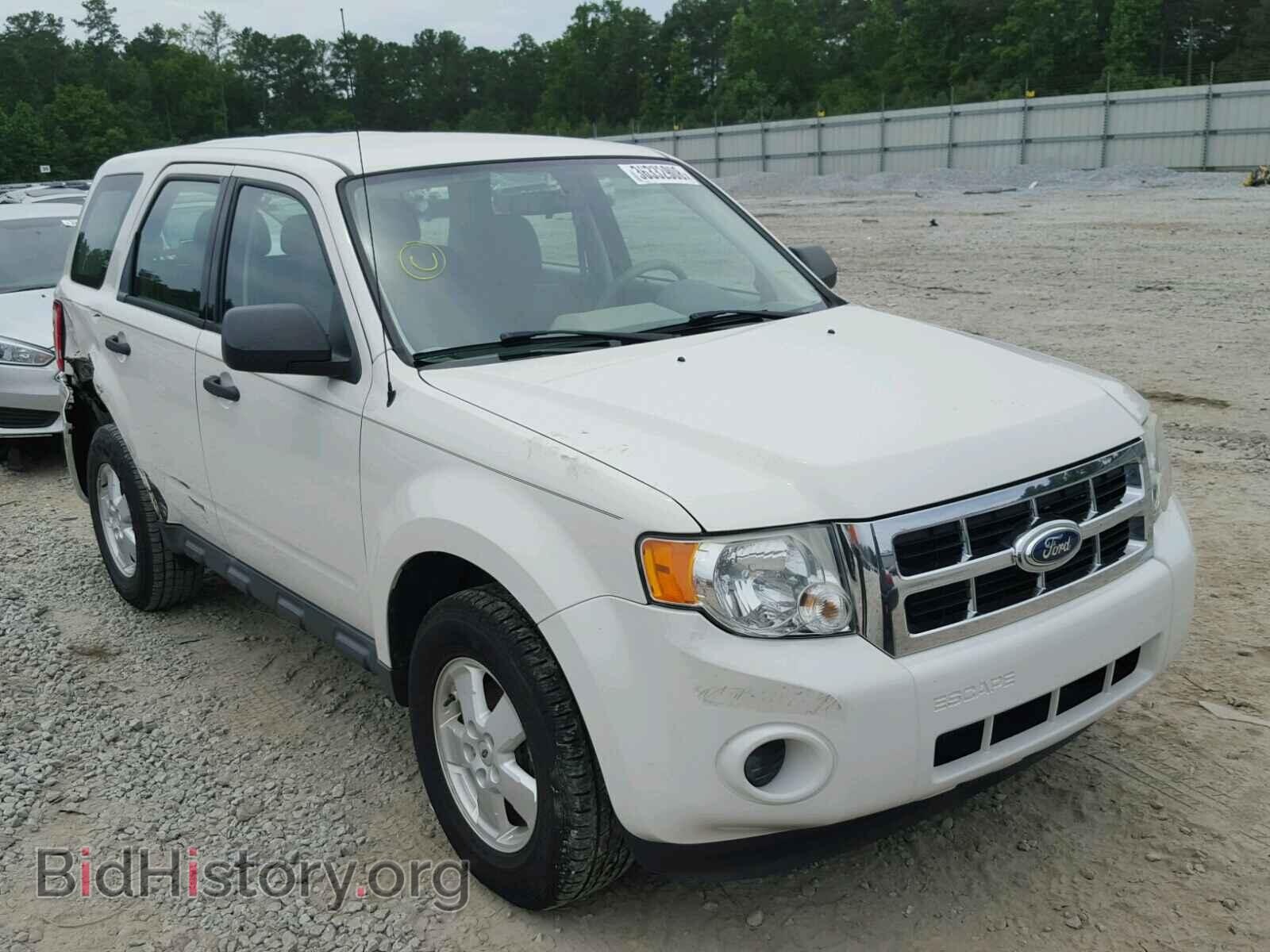 Фотография 1FMCU0C78BKB10145 - FORD ESCAPE 2011