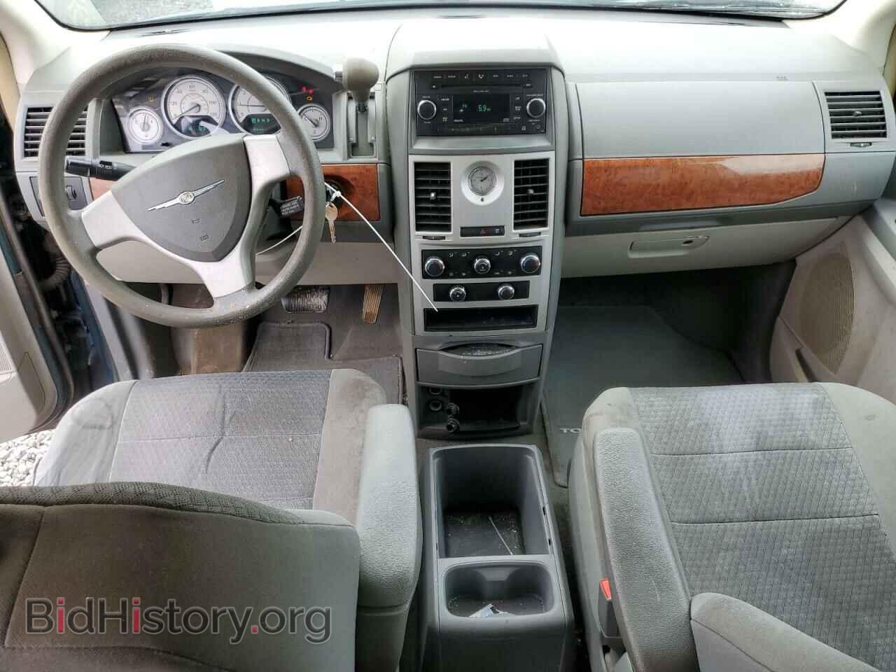 2009 CHRYSLER MINIVAN - VIN: 2A8HR44EX9R535998 - Фото 8
