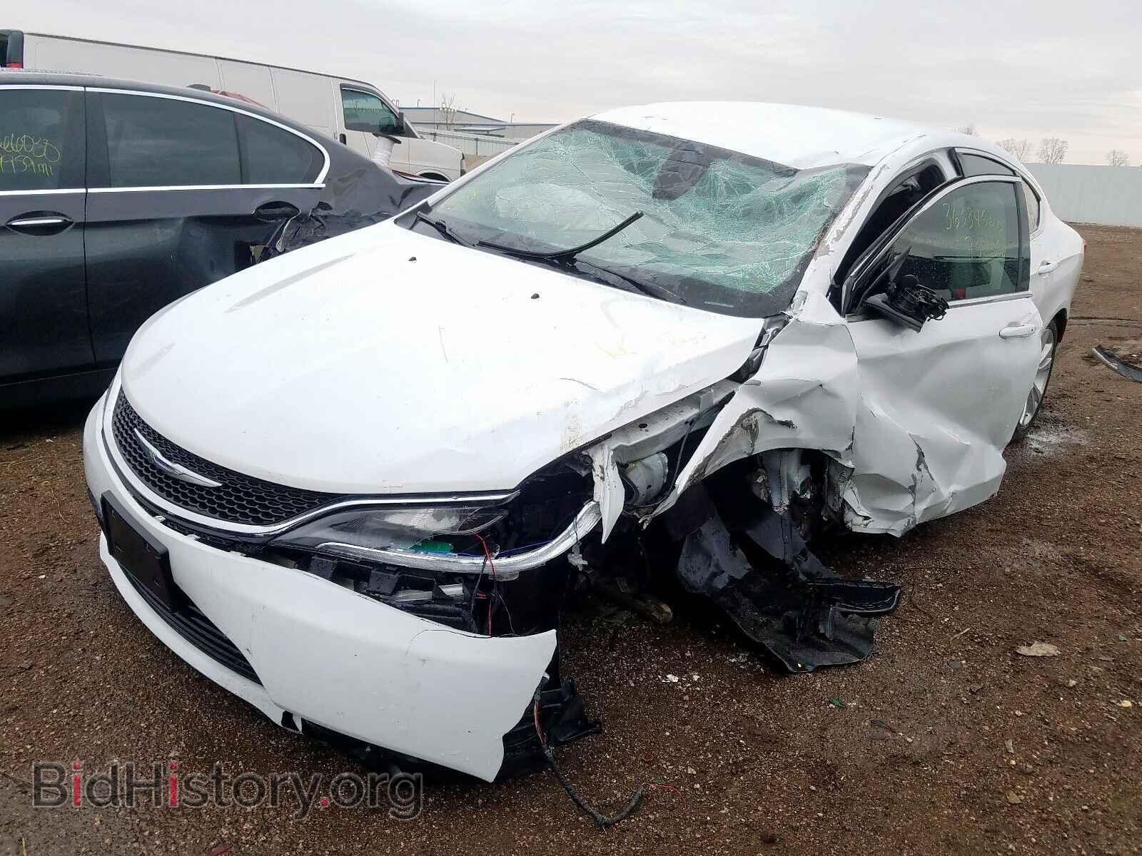 2015 CHRYSLER 200 - VIN: 1C3CCCAB4FN704160 - Фото 2