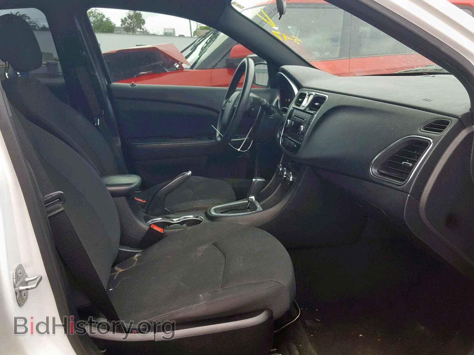 2014 CHRYSLER 200 - VIN: 1C3CCBAB4EN213564 - Фото 5
