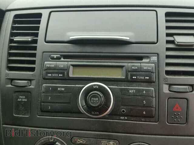 2010 NISSAN VERSA - VIN: 3N1BC1CP6AL374991 - Фото 9