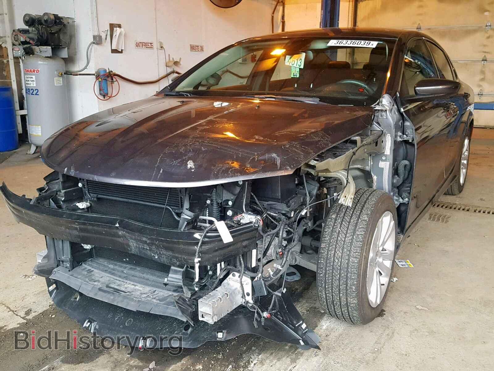 2017 CHRYSLER 200 - VIN: 1C3CCCAB4HN505449 - Фото 2