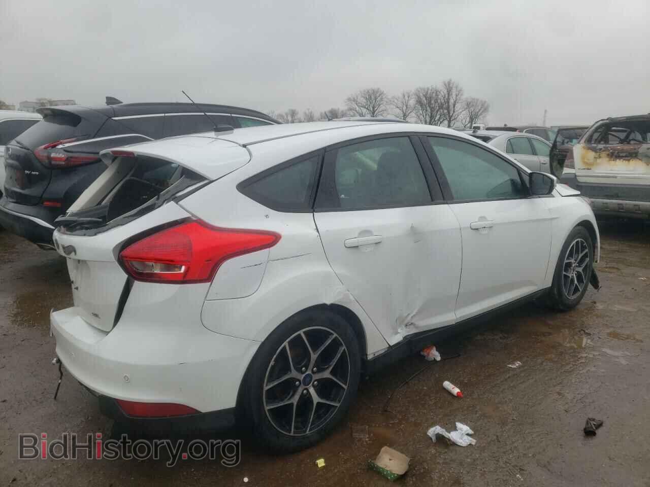 2017 FORD FOCUS - VIN: 1FADP3M2XHL264563 - Фото 4