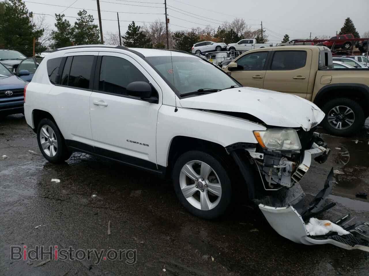 2013 JEEP COMPASS - VIN: 1C4NJCEB6DD169260 - Photo 4