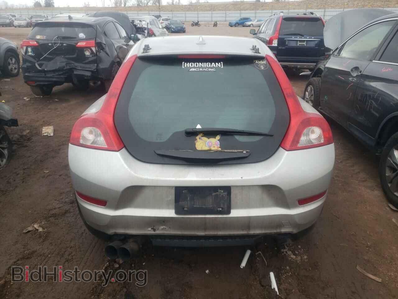 2011 VOLVO C30 - VIN: YV1672MK9B2198107 - Фото 6