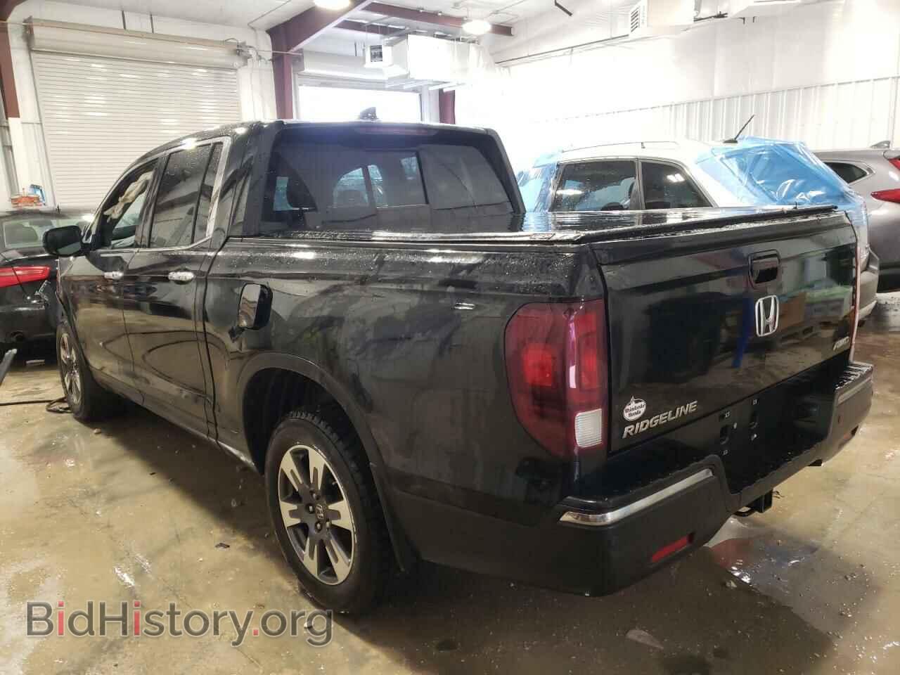 2019 HONDA RIDGELINE - VIN: 5FPYK3F79KB022917 - Фото 2