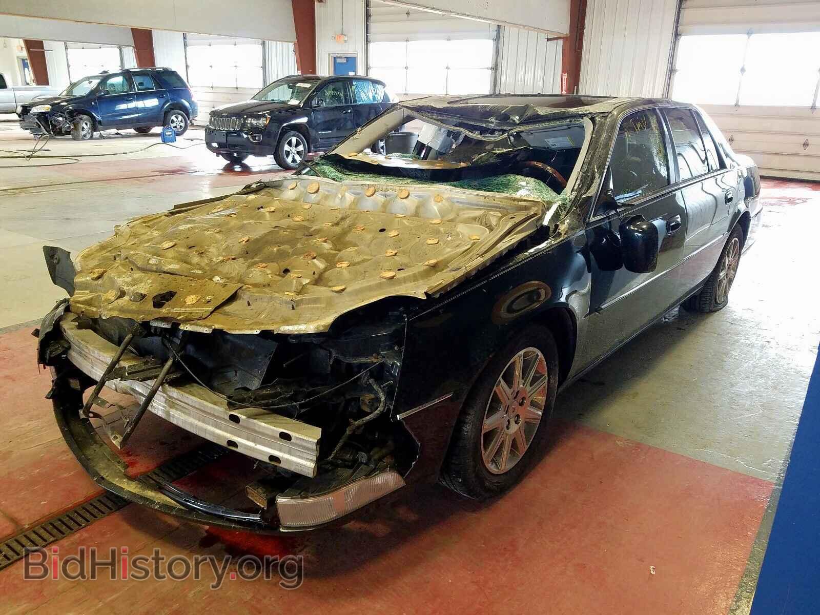 2011 CADILLAC DTS - VIN: 1G6KH5E62BU116309 - Фото 2