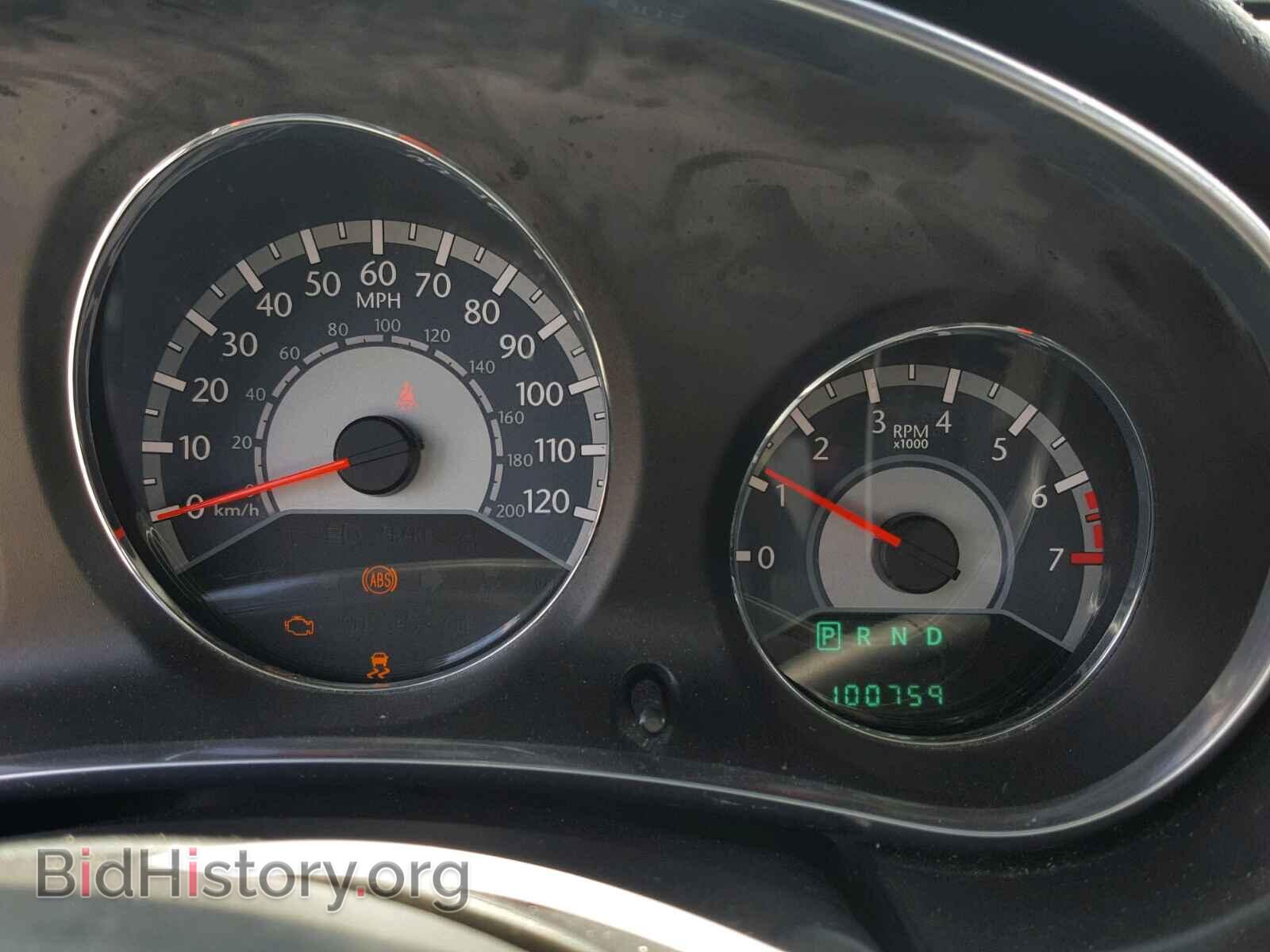 2013 CHRYSLER 200 - VIN: 1C3CCBAB7DN640803 - Photo 8