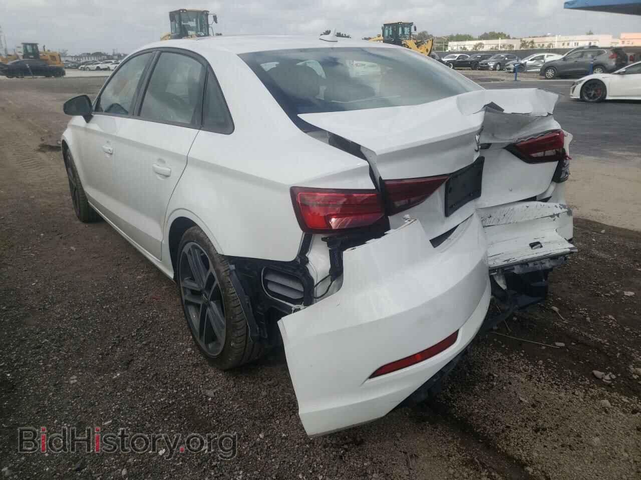 2018 AUDI A3 - VIN: WAUAUGFF2J1028310 - Photo 3