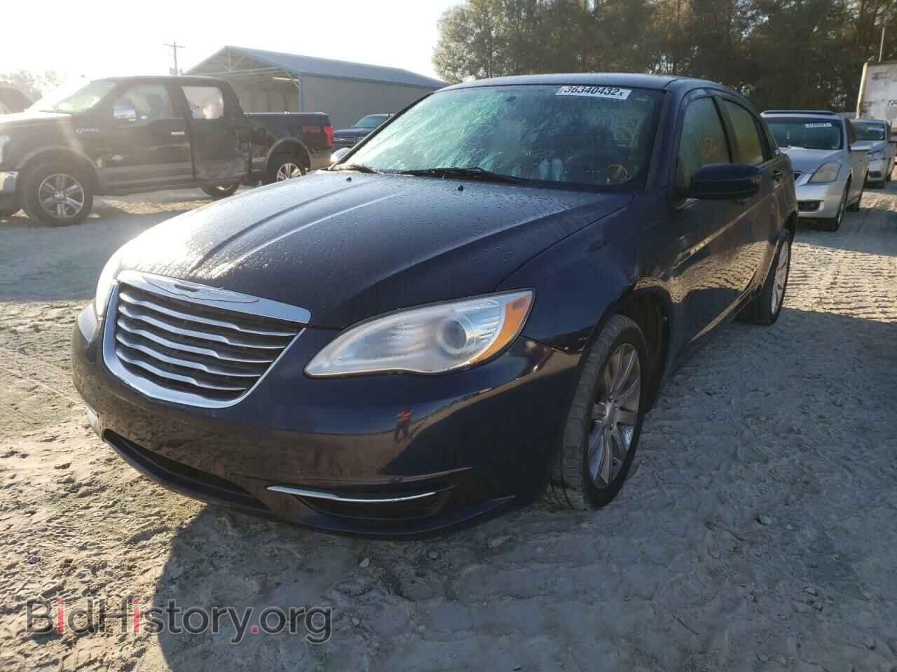 2013 CHRYSLER 200 - VIN: 1C3CCBBB5DN726626 - Фото 2