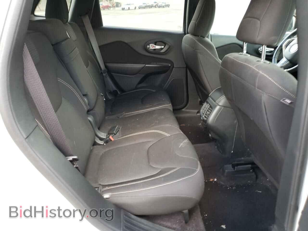 2016 JEEP CHEROKEE - VIN: 1C4PJLCB0GW243146 - Фото 6