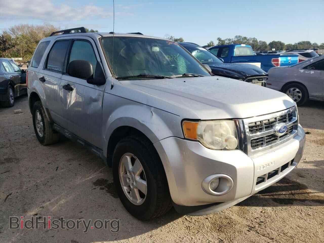 2011 FORD ESCAPE - VIN: 1FMCU0DG6BKC12056 - Фото 4