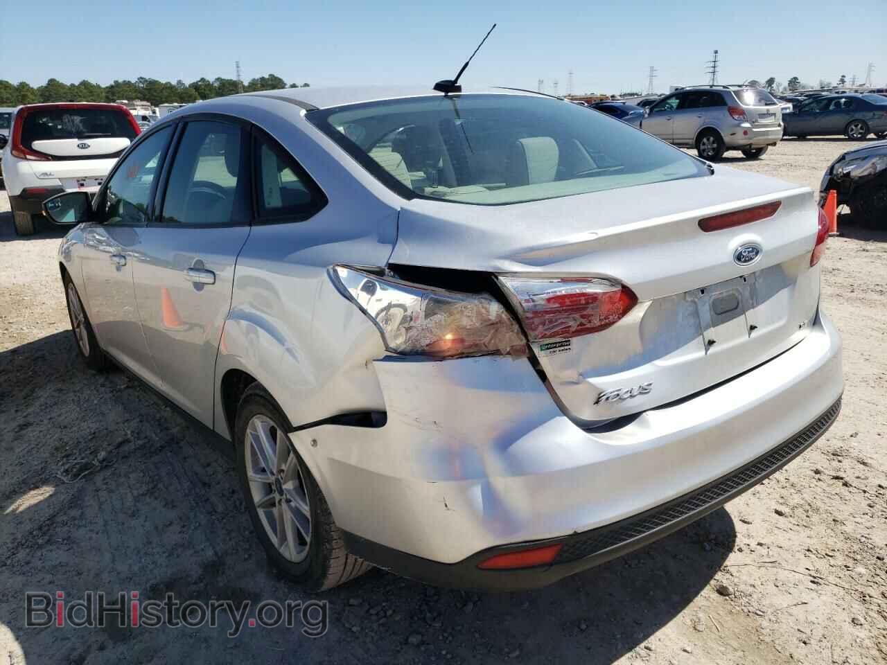 2017 FORD FOCUS - VIN: 1FADP3F22HL247639 - Фото 3