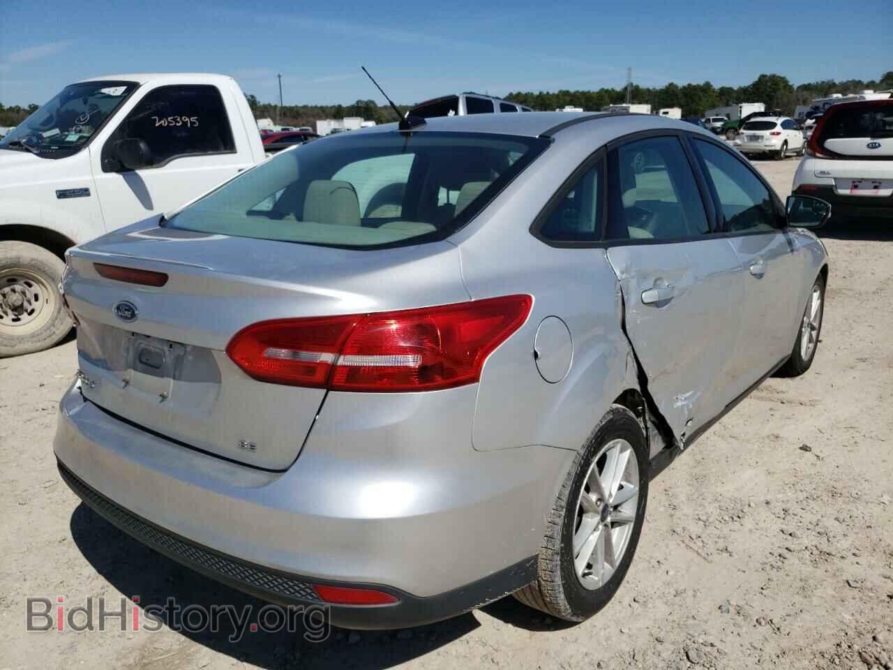 2017 FORD FOCUS - VIN: 1FADP3F22HL247639 - Фото 4