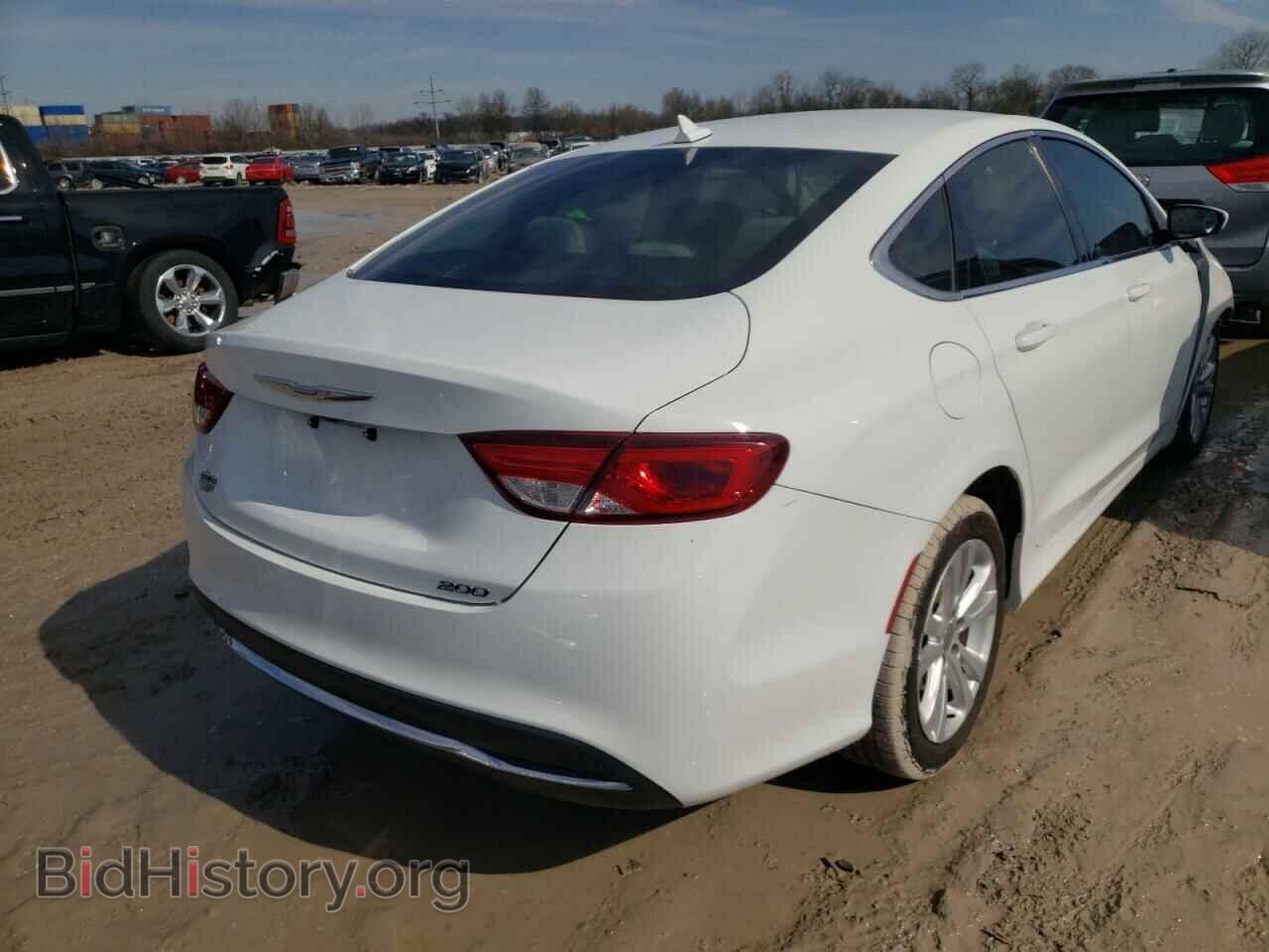 2016 CHRYSLER 200 - VIN: 1C3CCCAB9GN184832 - Photo 4