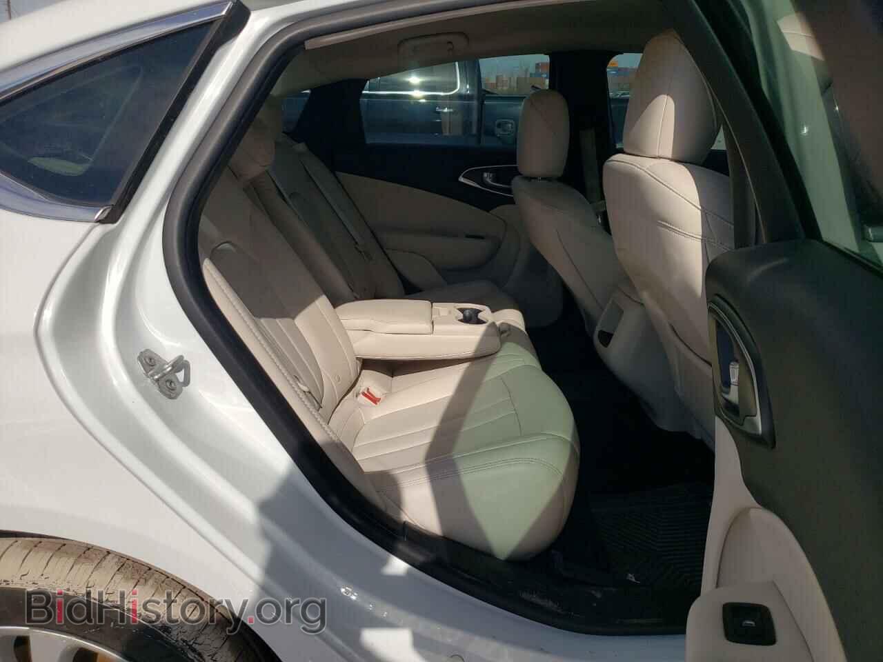 2016 CHRYSLER 200 - VIN: 1C3CCCAB9GN184832 - Photo 6