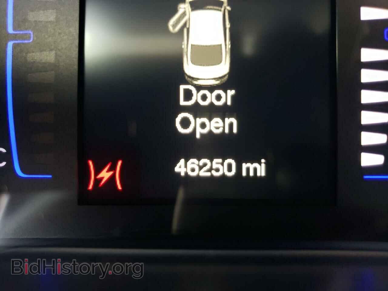 2016 CHRYSLER 200 - VIN: 1C3CCCAB9GN184832 - Photo 8