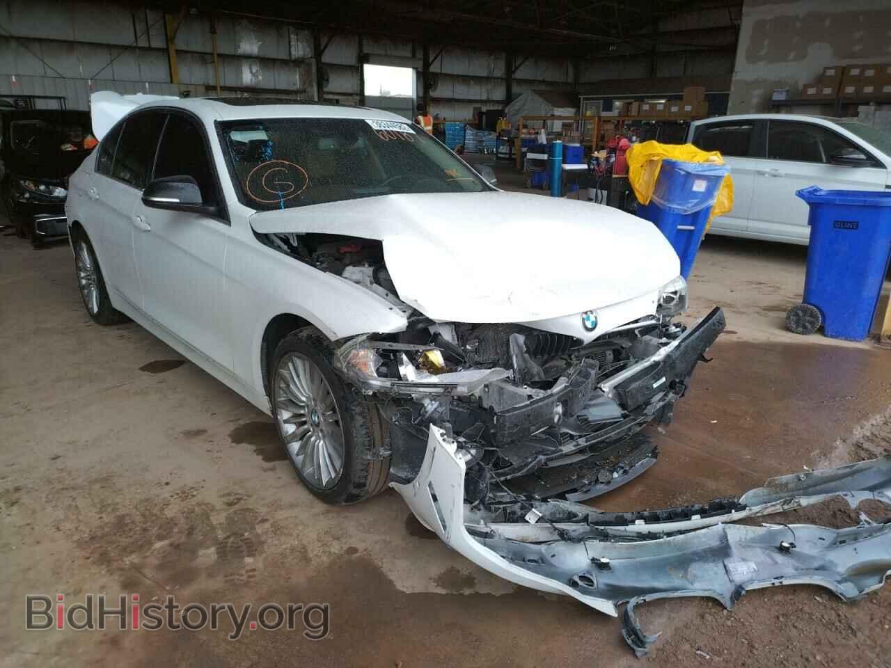 Photo WBA3C1C59DF441188 - BMW 3 SERIES 2013